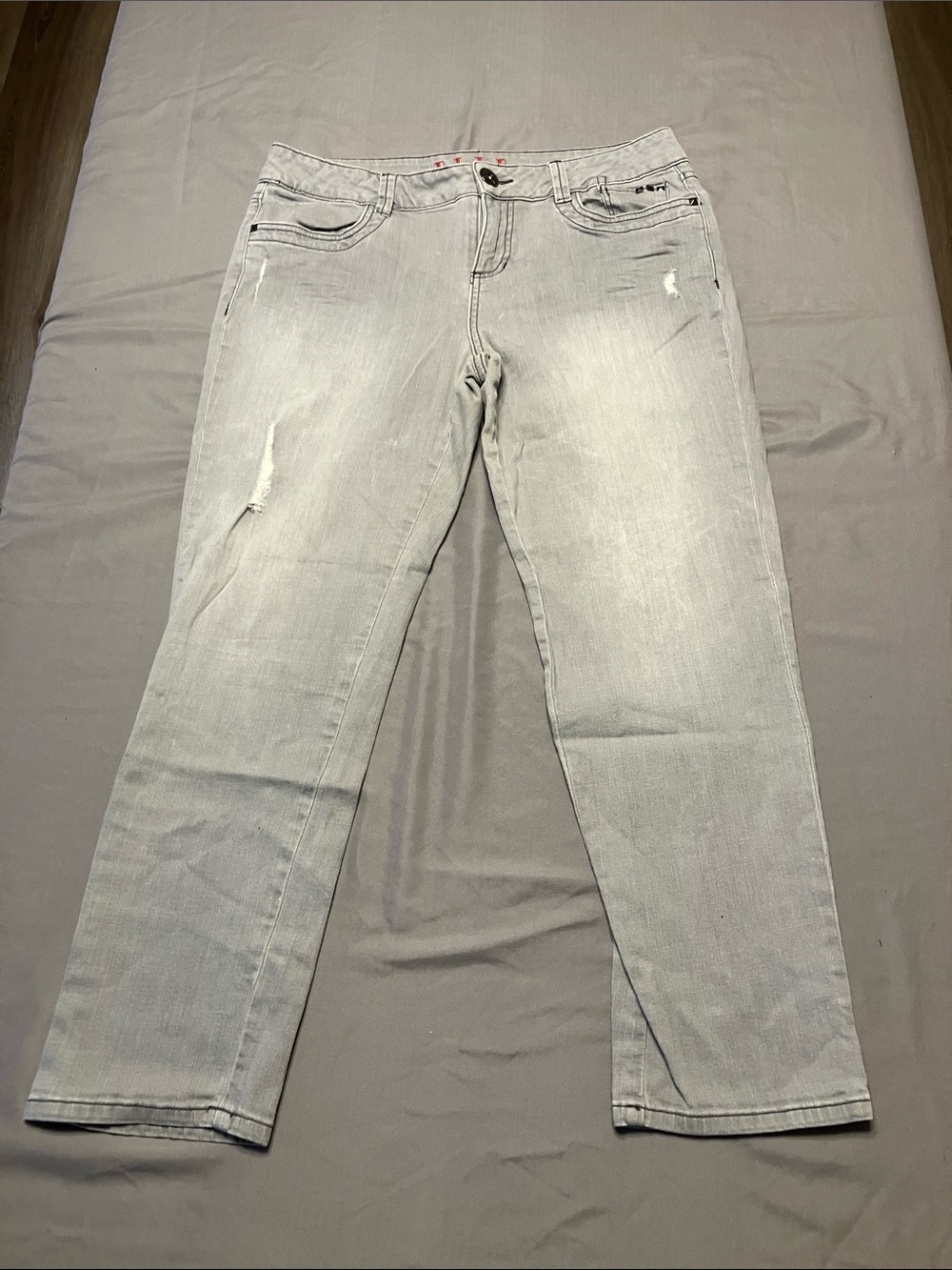 Elle Light Gray Straight Leg Jeans